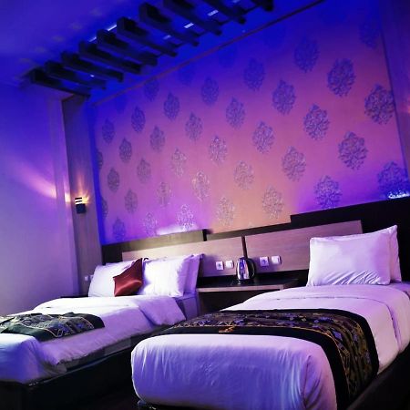 Hotel Mukti Jaya Purwokerto Exterior photo