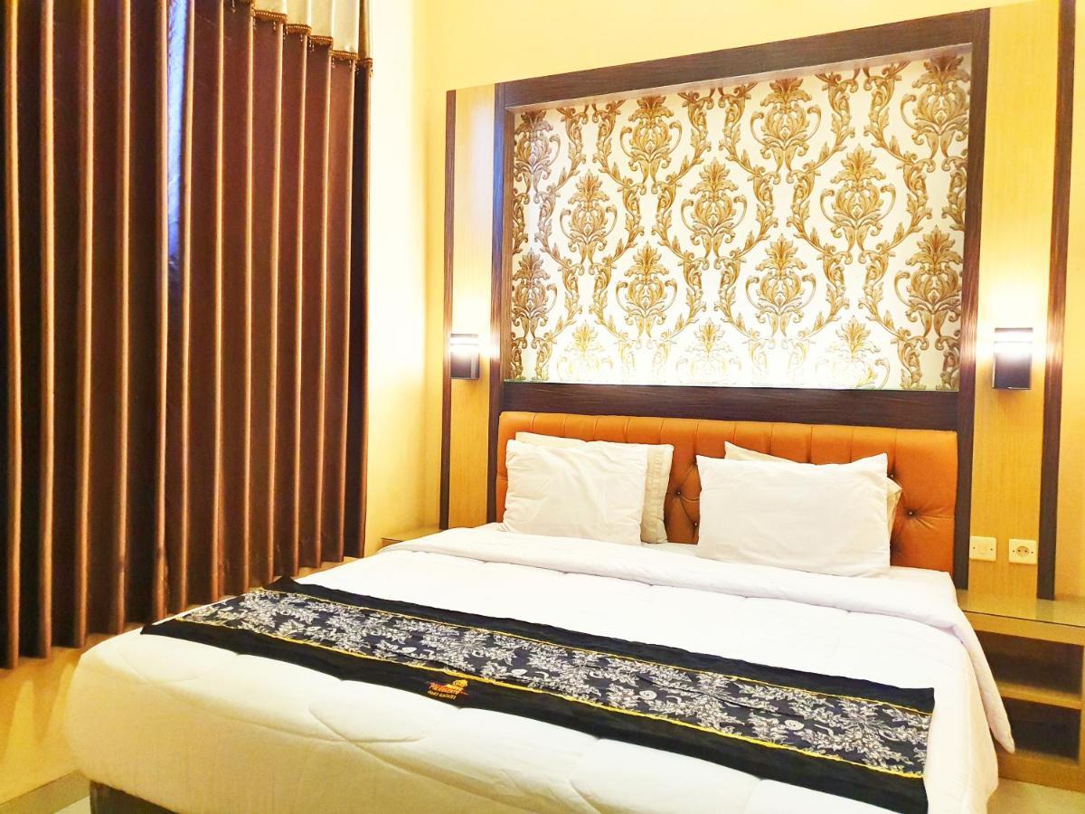 Hotel Mukti Jaya Purwokerto Exterior photo