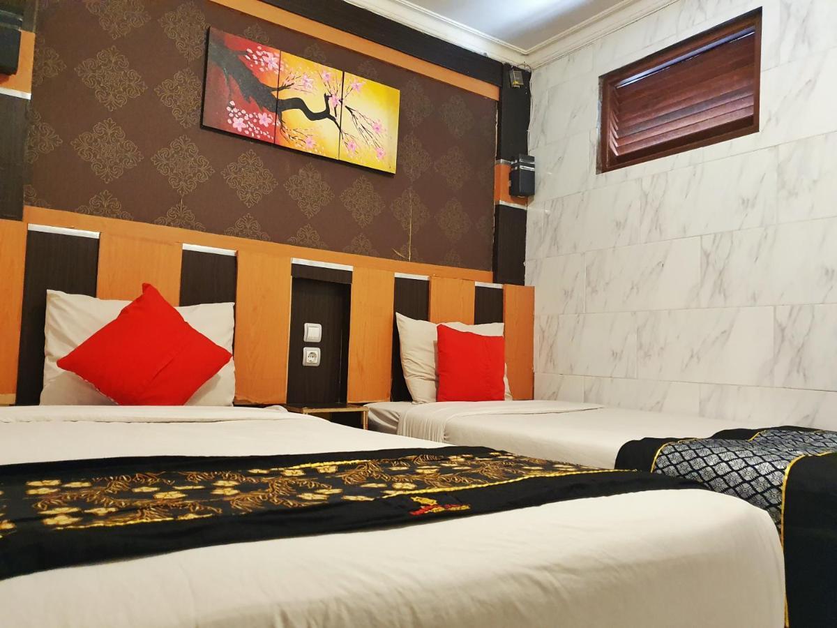 Hotel Mukti Jaya Purwokerto Exterior photo